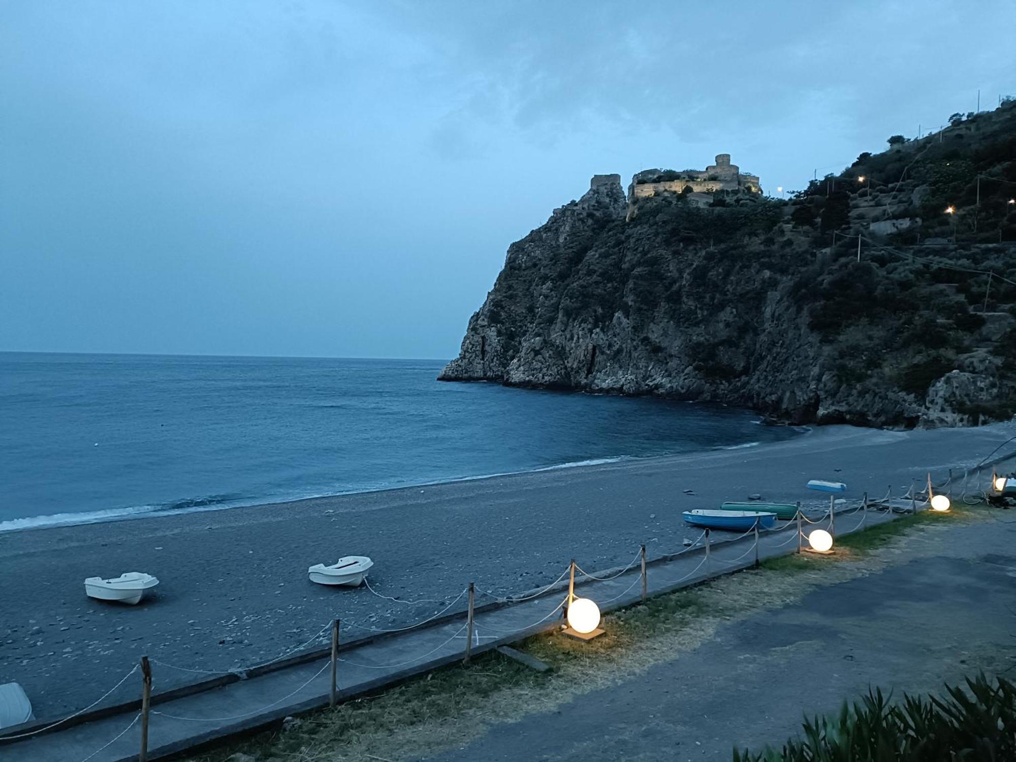Casa Vacanze Margarita Sant'Alessio Siculo Luaran gambar