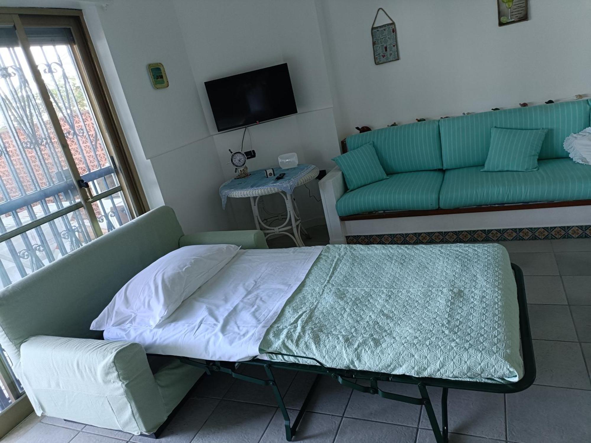 Casa Vacanze Margarita Sant'Alessio Siculo Luaran gambar