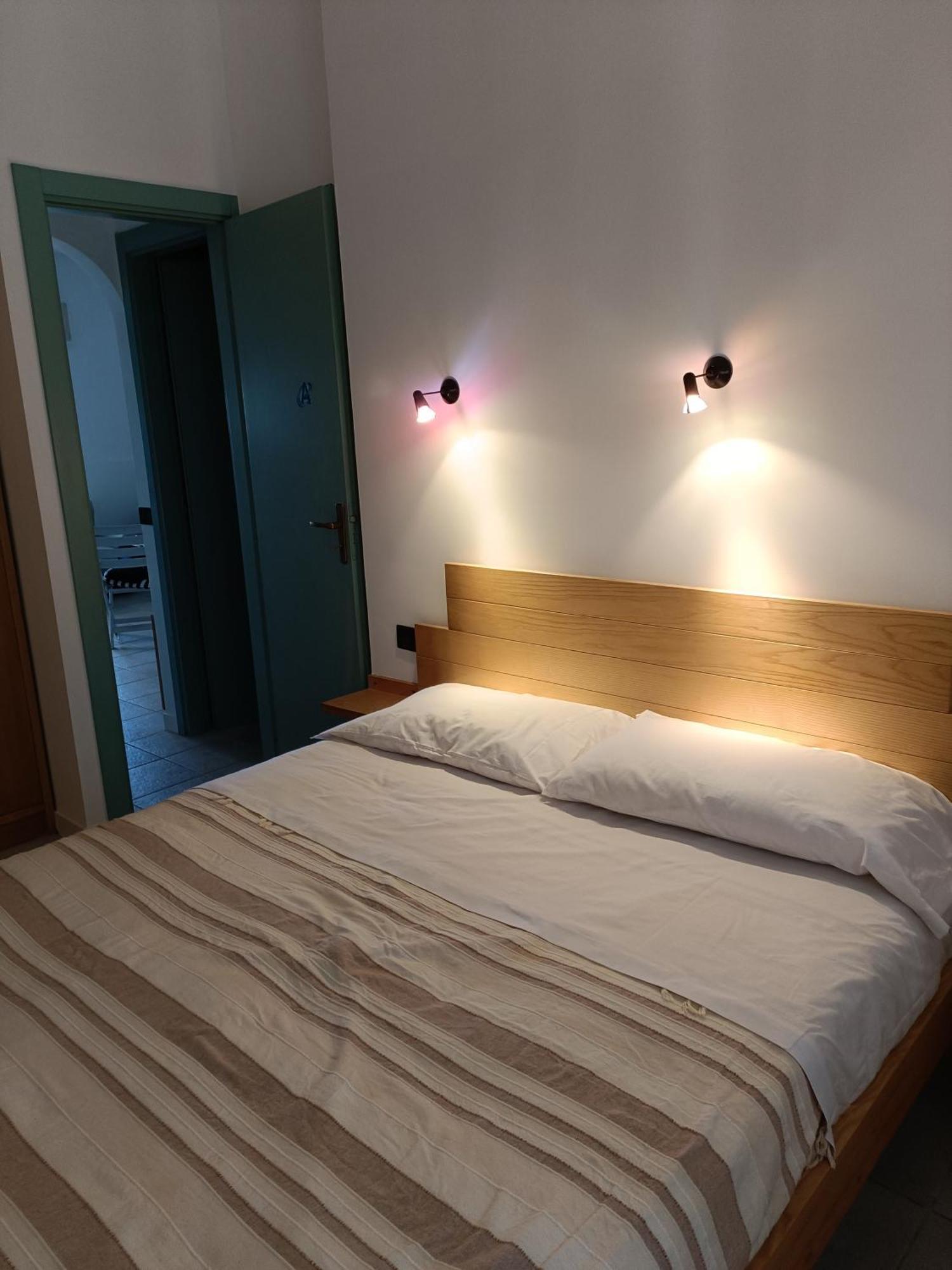 Casa Vacanze Margarita Sant'Alessio Siculo Luaran gambar