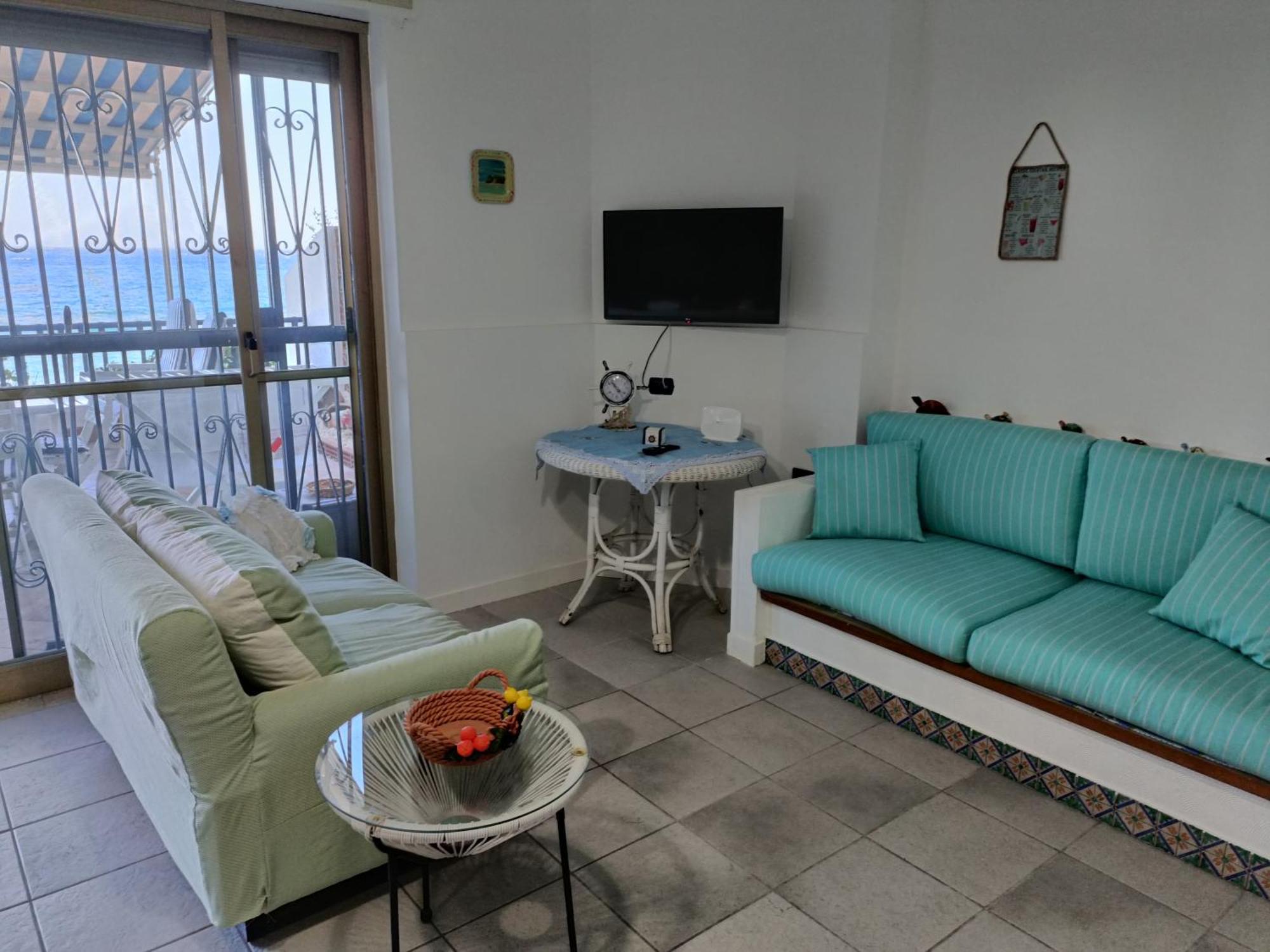 Casa Vacanze Margarita Sant'Alessio Siculo Luaran gambar